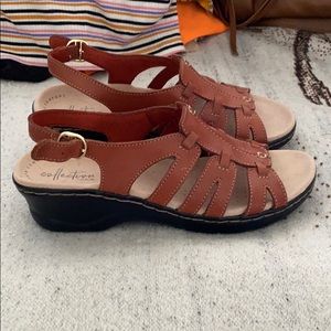 Clarks brown strap sandals